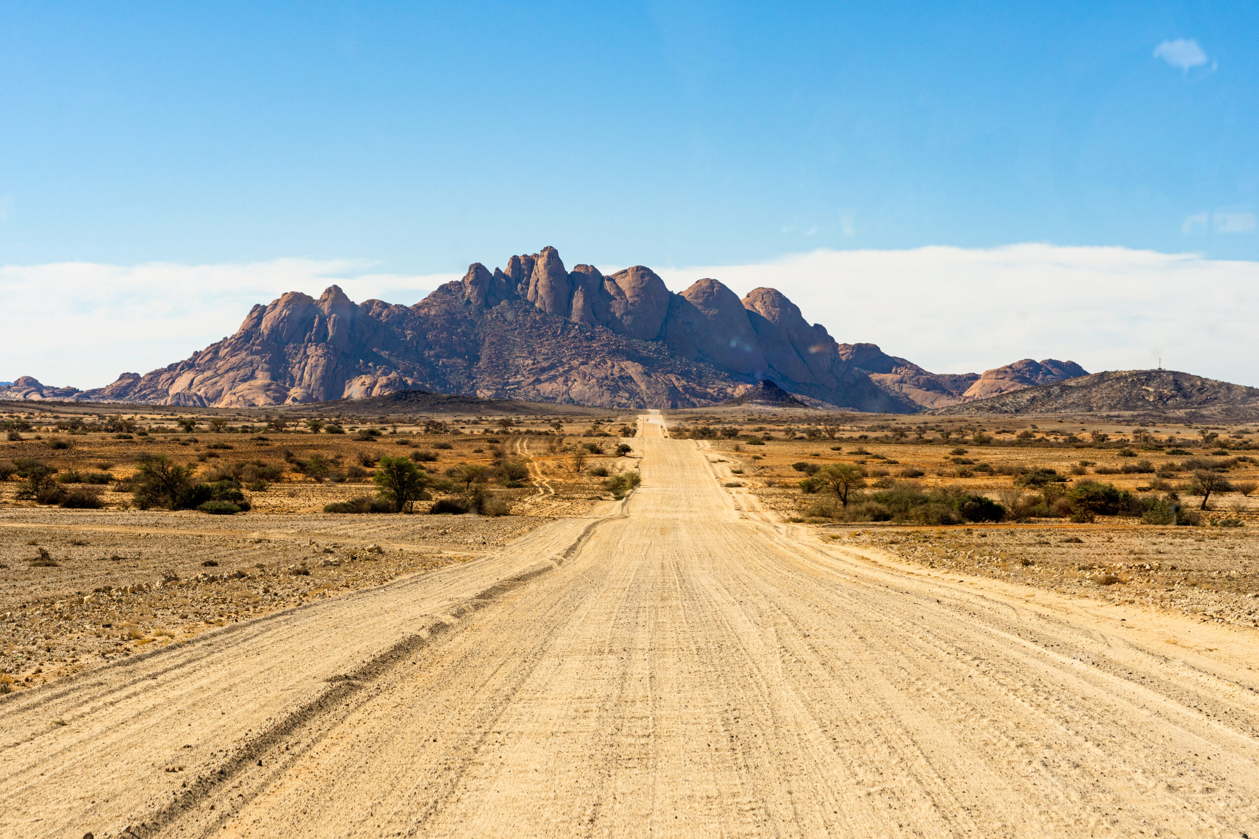 road-way-spitzkoppe-mountains-spitzkoppe-is-group-bald-granite-peaks-located-swakopmund-namib-desert-namibia (1)